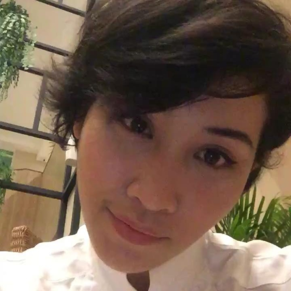 Meet your Posher, Dinda